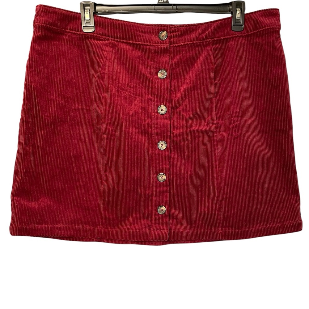 NWOT Forever 21 Maroon Corduroy Mini Skirt 3X